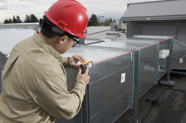 Лазерный дальномер Fluke 424D ESPR Лазерный дальномер Fluke 424D ESPR