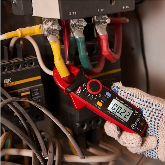 Токовые клещи UNI-T UT210D