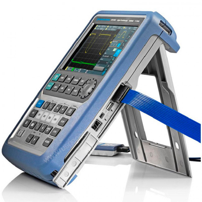 Портативный осциллограф Rohde Schwarz RTH1002 PLUS, 2 канала, 200 МГц, мультиметр, изолированные входы, беспроводной доступ Портативный осциллограф Rohde Schwarz RTH1002 PLUS, 2 канала, 200 МГц, мультиметр, изолированные входы, беспроводной доступ